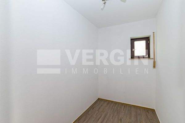 Abstellraum neben Küche OG (HH)