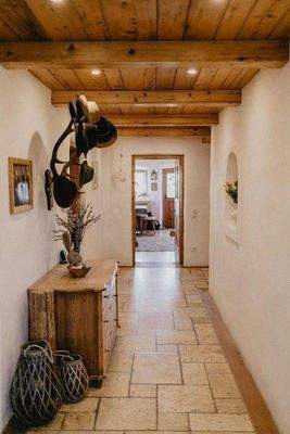 Haus 2 Eingangsbereich.jpg