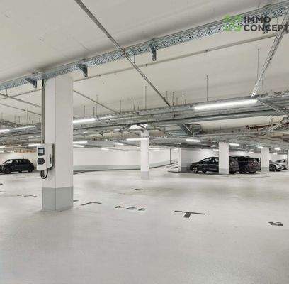 Parking-Slot, Charging Station