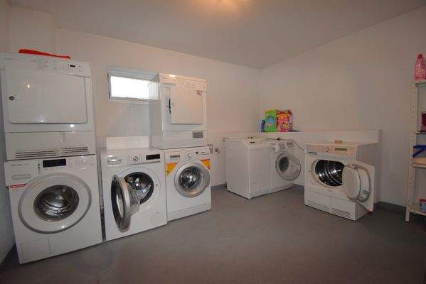 14 Waschmaschienenraum.JPG