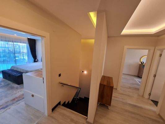 WhatsApp Image 2023-03-06 at 10.33.48 (2).jpeg