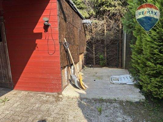 24. Betonplatte  für  Anbau