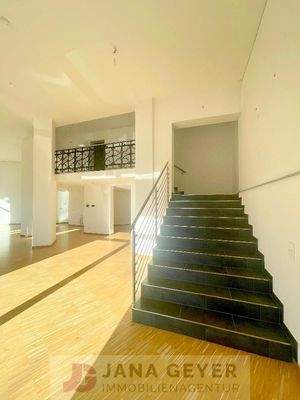 Aufgang zum oberen Bereich