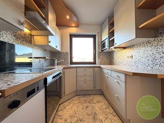 Wertige Einbauküche mit ...