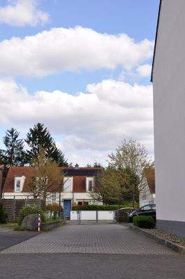 Zufahrt Stellplätze