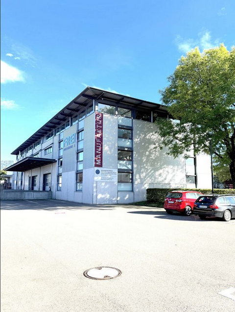 Kirchzarten Halle, Kirchzarten Hallenfläche