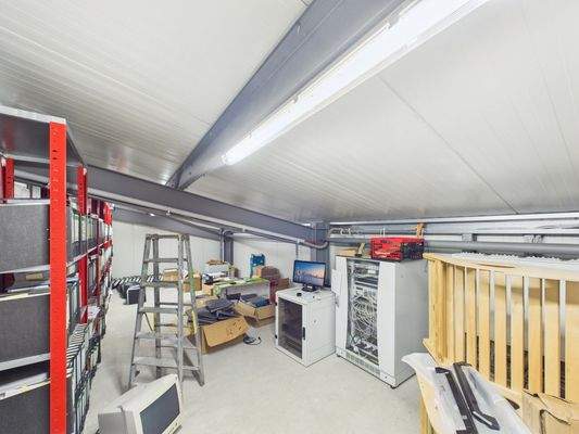 CAM03784G0-PR0089-STILL014