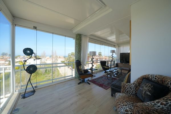 Wohnzimmer mit Blick