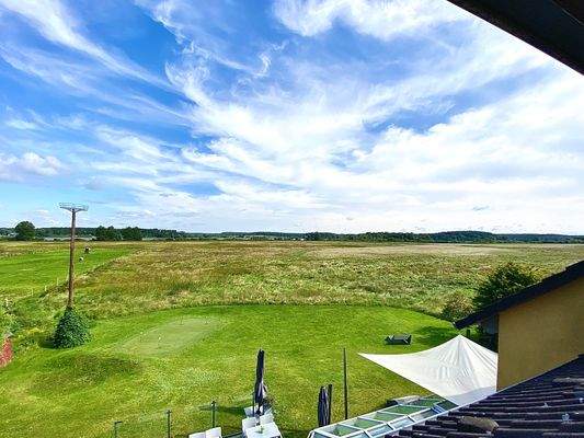 Blick auf das Grundstück 