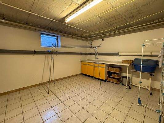 Waschraum inkl. Dusche