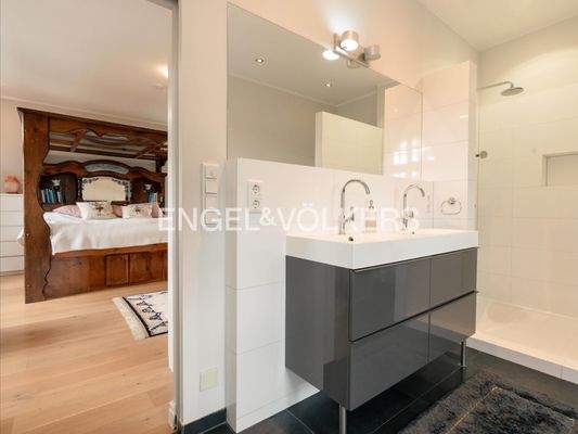 en-Suite-Badezimmer