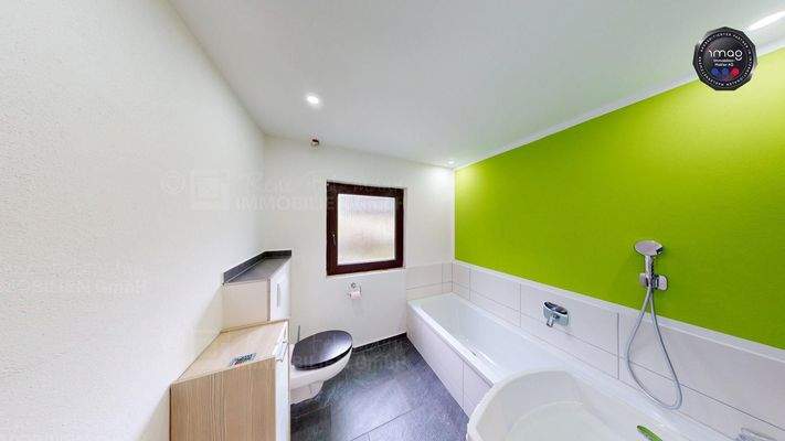 RF-1332 Winkelhaid Bad EG