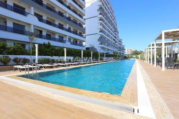 Luxury Real Estate in a Complex Close to Airport in Antalya