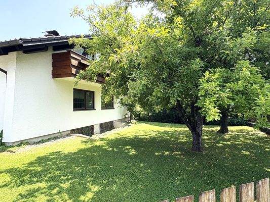 Außenansicht Seite West.jpg