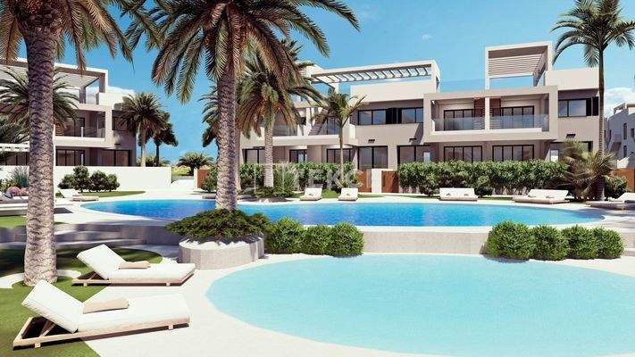 Luxurious Apartments in a Residential Complex in Torrevieja