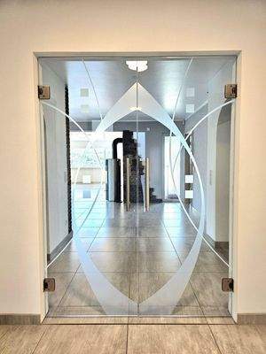 Windfang mit Glastür