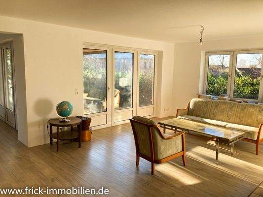 20-Wohnzimmer EG.JPG