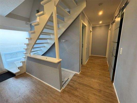 einladend in alle Räumlichkeiten