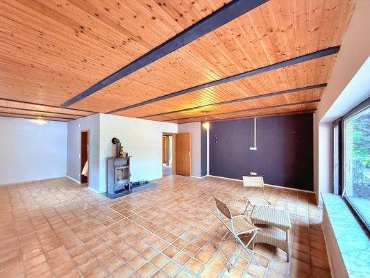 Wohnzimmer mit Terrassentür