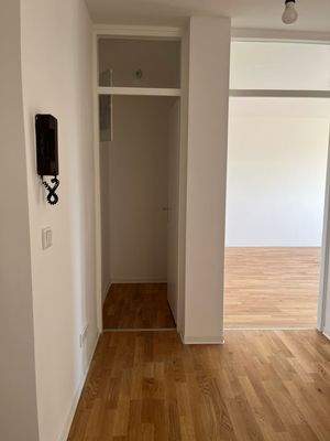 Musterbild Eingang (2).jpg