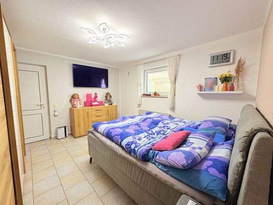 Schlafzimmer (KG)