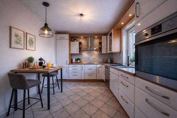 200-8699_Küche_gestaged