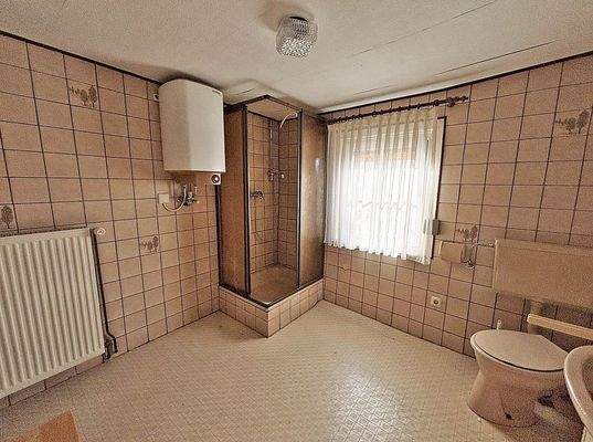 Duschbad im Obergeschoss