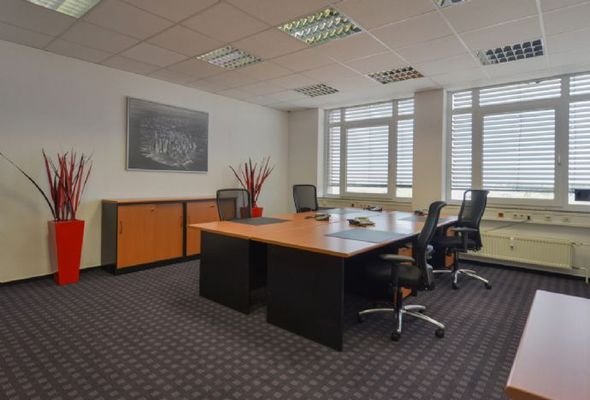 08_ecos_H-N_large-Privat-Office_4_Workspaces