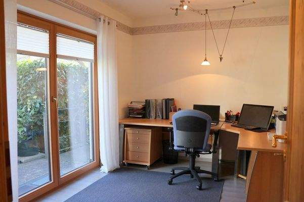 Arbeitszimmer EG