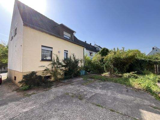 Rückansicht mit Hof