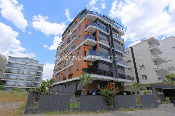 Duplex Apartment 2.5 Km from the Sea in Antalya Konyalti
