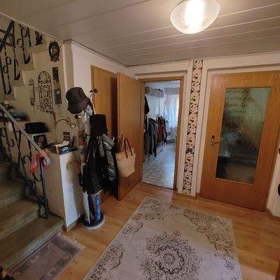 EG - Hauseingang / Flur 02