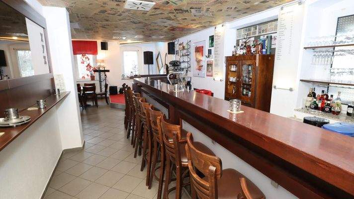 Gaststätte im Erdgeschoss