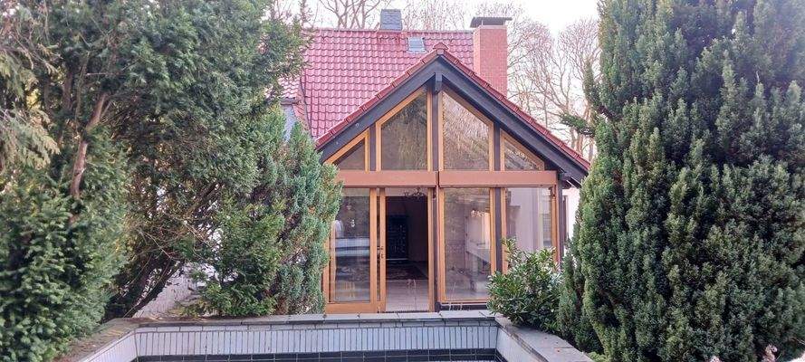 rückwärtige Ansicht