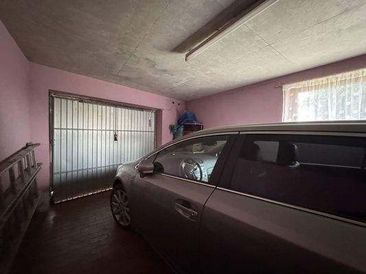Garage im Keller