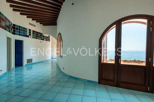 Screenshot 2025-07-25 113300.jpg