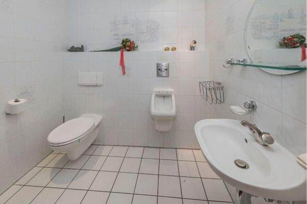 Gäste WC hinter der Bar