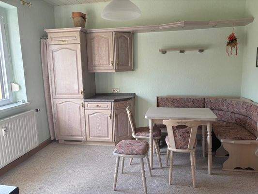 Küche (Erwerb der Möbel möglich)