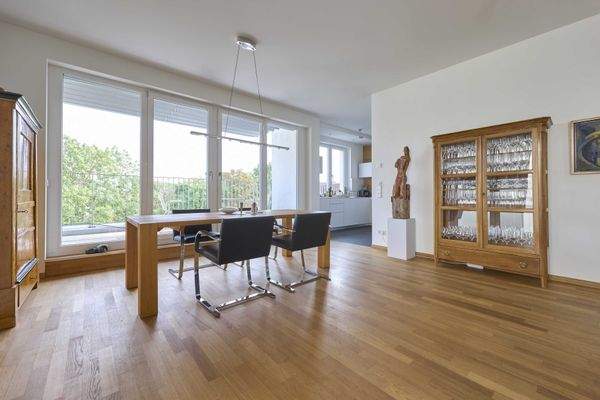 Essen und offene Küche