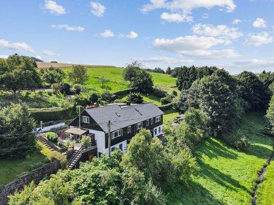 Drohnenansicht Haus e