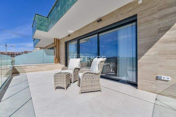 Upscale Properties with Sea Views in Finestrat Alicante