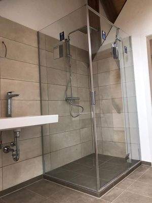 Dusche.jpeg