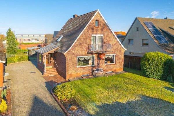 mit 454m² großem Grundstück