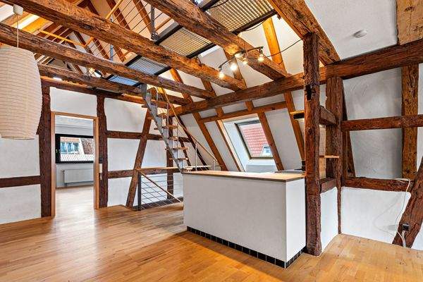 Mittlere Wohnung - Wohn- und Essbereich