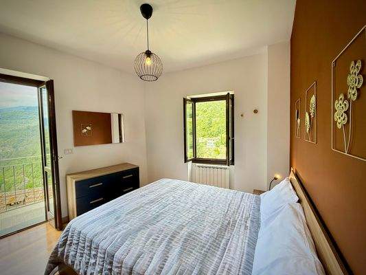 AP_1028_TERRA ITALIA IMMOBILIEN_LIGURIEN_APRICALE_