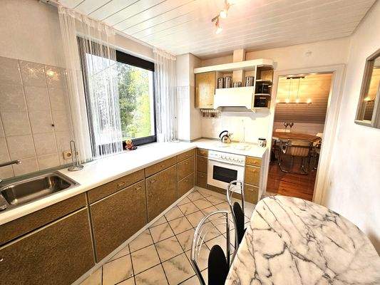 Küche im Dachgeschoss.jpg