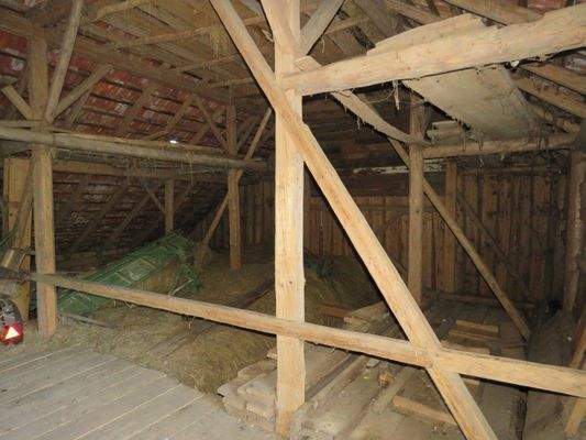 Heulager in der Scheune 