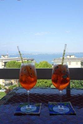 Genießen auf dem Balkon