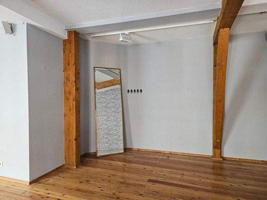 oberer Verkaufsraum (1)