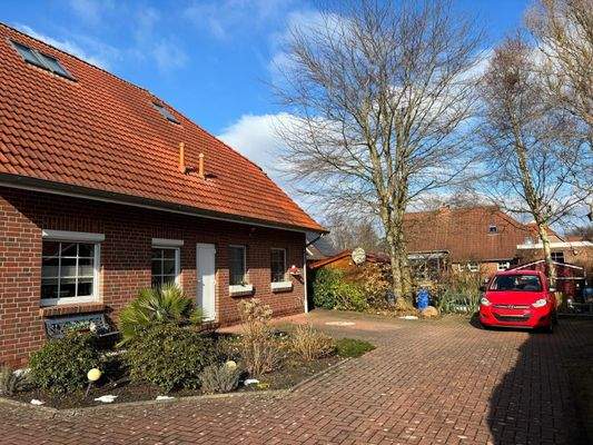 Haus und Stellplätze